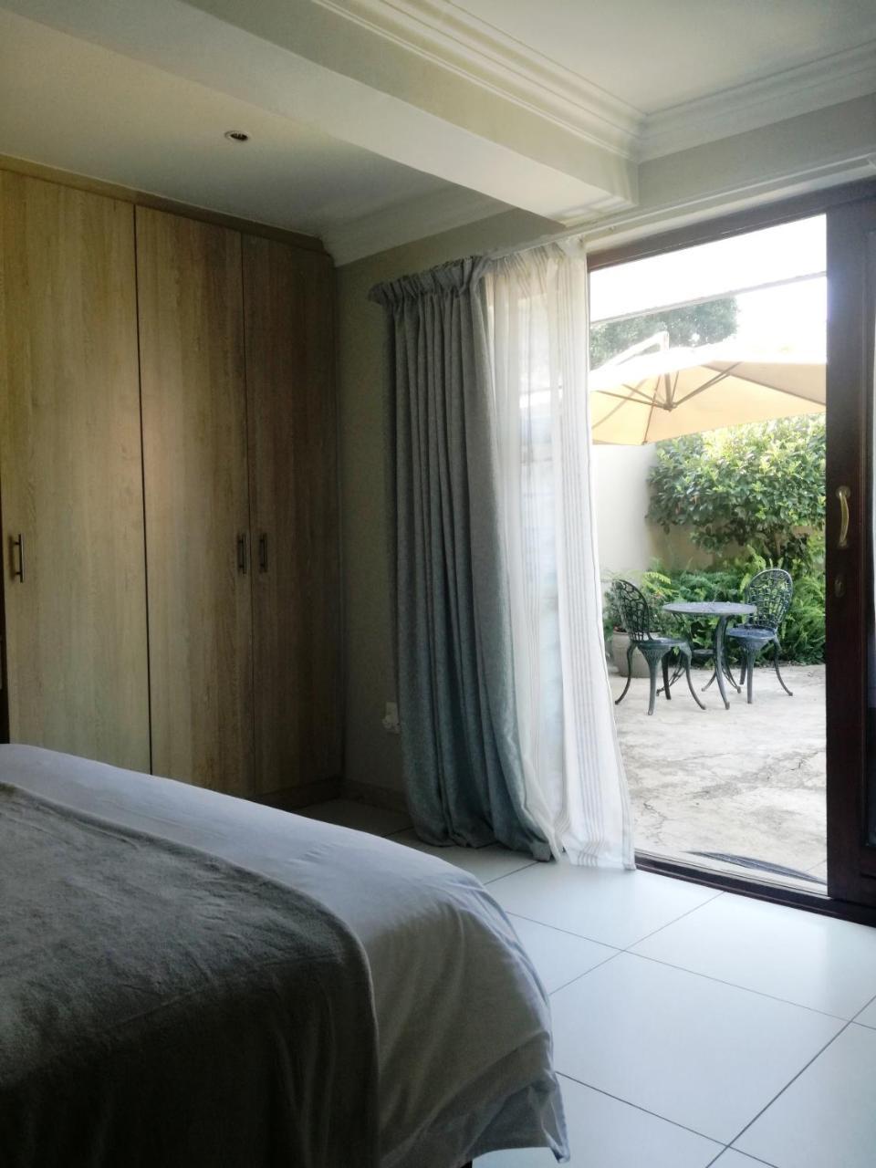 Dunton Guest House Johannesburg Exterior foto